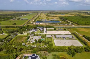 15691 Sunnyland Ln, Wellington, FL 33414 - Photo 38