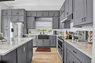 4085 Bahia Isle Cir, Wellington, FL 33449 - Photo 8