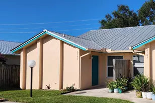 8783 SE Hobe Ridge Ave, Hobe Sound, FL 33455 - Photo 2