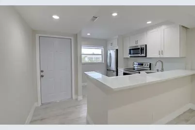 398 W Camino Real #6, Boca Raton, FL 33432 - Photo 6