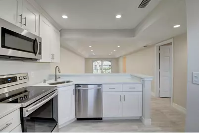 398 W Camino Real #6, Boca Raton, FL 33432 - Photo 12