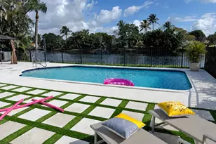 12725 Kingsway Rd, Wellington, FL 33414 - Photo 10