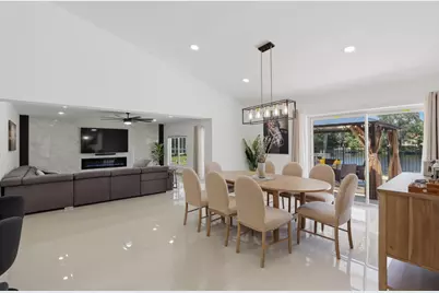 12725 Kingsway Road, Wellington, FL 33414 - Photo 38