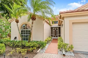 7916 Coral Pointe Dr, Delray Beach, FL 33446 - Photo 2
