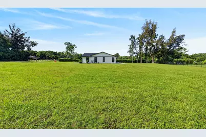 5989 Coconut Boulevard, The Acreage, FL 33411 - Photo 34