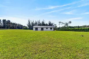 5989 Coconut Blvd, The Acreage, FL 33411 - Photo 32