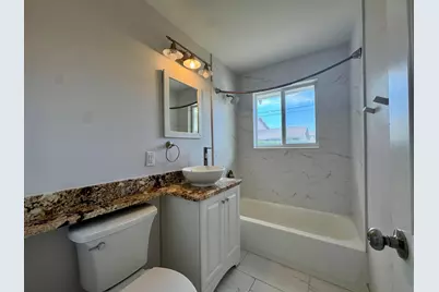 924 SE 8th Court, Deerfield Beach, FL 33441 - Photo 12