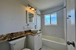 924 SE 8th Ct, Deerfield Beach, FL 33441 - Photo 12