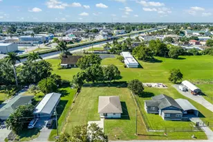 116 SE 3rd Street N, Belle Glade, FL 33430 - Photo 4