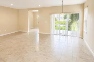 5332 NW Wisk Fern Cir, Port Saint Lucie, FL 34986 - Photo 4