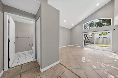 5287 SW 38th Way, Fort Lauderdale, FL 33312 - Photo 6
