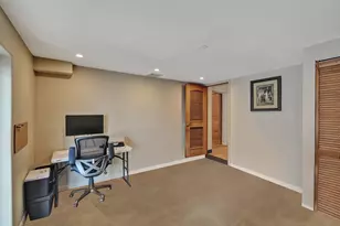 908 NE 16th Pl, Fort Lauderdale, FL 33305 - Photo 26