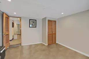 908 NE 16th Pl, Fort Lauderdale, FL 33305 - Photo 24