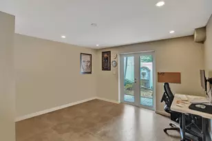 908 NE 16th Pl, Fort Lauderdale, FL 33305 - Photo 26