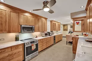 908 NE 16th Pl, Fort Lauderdale, FL 33305 - Photo 10
