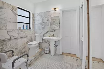 806 NE 2nd Avenue, Delray Beach, FL 33444 - Photo 18
