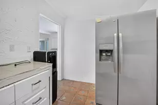 806 NE 2nd Ave, Delray Beach, FL 33444 - Photo 30