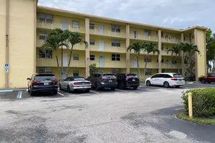 9949 Sandalfoot Blvd, Boca Raton, FL 33428 - Photo 2