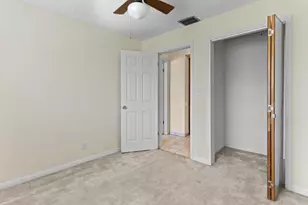 880 E Acre Dr, Plantation, FL 33317 - Photo 10