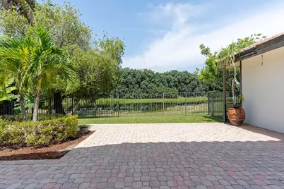 875 Bayside Lane, Weston, FL 33326 - Photo 44