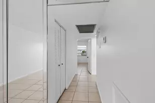 4028 Hythe B, Boca Raton, FL 33434 - Photo 30