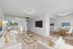 4028 Hythe B, Boca Raton, FL 33434 - Photo 1