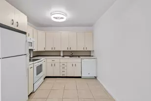 4028 Hythe B, Boca Raton, FL 33434 - Photo 26