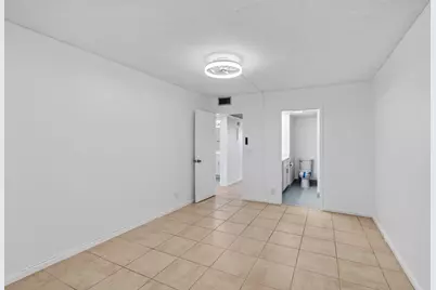 4028 Hythe B, Boca Raton, FL 33434 - Photo 36