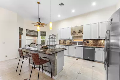 8688 Via Avellino, Lake Worth, FL 33467 - Photo 16