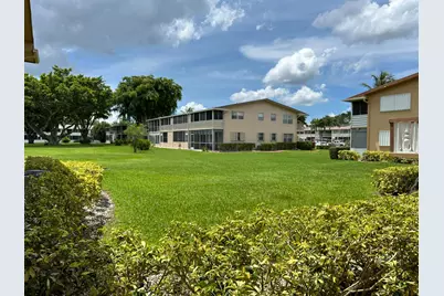 2 Canterbury A #2, West Palm Beach, FL 33417 - Photo 8