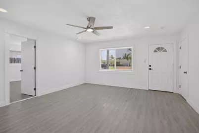 514 Riverside Drive, Palm Beach Gardens, FL 33410 - Photo 6