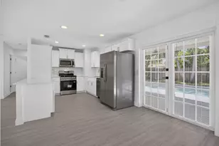 514 Riverside Dr, Palm Beach Gardens, FL 33410 - Photo 10