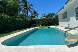 1072 SW 25th Ave, Boynton Beach, FL 33426 - Photo 2