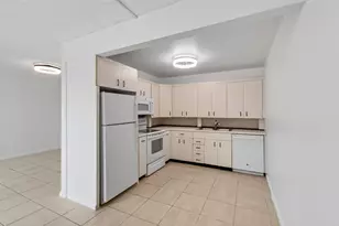 4028 Hythe B, Boca Raton, FL 33434 - Photo 20