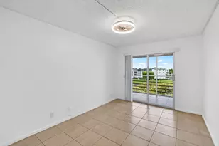 4028 Hythe B, Boca Raton, FL 33434 - Photo 42