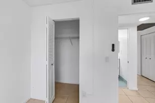 4028 Hythe B, Boca Raton, FL 33434 - Photo 44