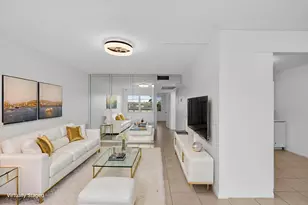 4028 Hythe B, Boca Raton, FL 33434 - Photo 2