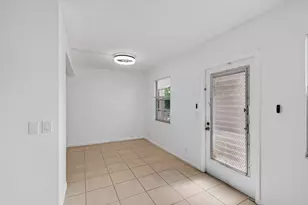 4028 Hythe B, Boca Raton, FL 33434 - Photo 18