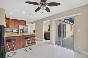 18838 Cloud Lake Cir, Boca Raton, FL 33496 - Photo 16