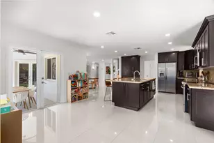 23173 L'Ermitage Cir, Boca Raton, FL 33433 - Photo 18