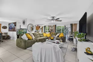 6021 Adriatic Way, West Palm Beach, FL 33413 - Photo 10