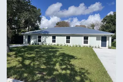 311 N 16th Street, Fort Pierce, FL 34950 - Photo 1