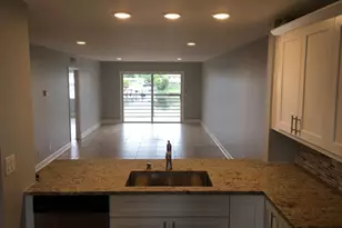 309 Lake Cir, North Palm Beach, FL 33408 - Photo 4