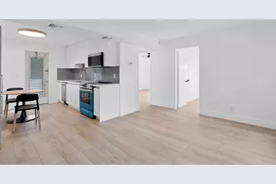 241 NE 10th Street, Delray Beach, FL 33444 - Photo 2