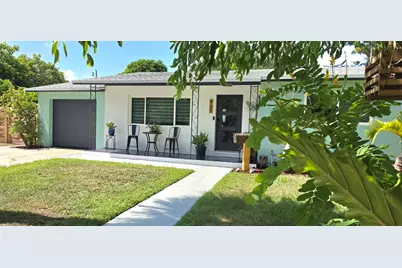 415 Park Avenue, Lake Park, FL 33403 - Photo 2