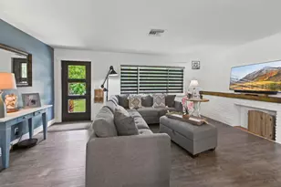 415 Park Ave, Lake Park, FL 33403 - Photo 4