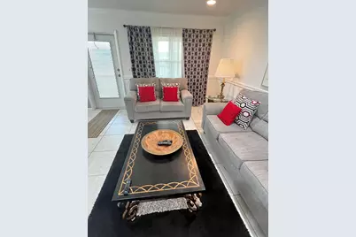 120 Coventry E #120, West Palm Beach, FL 33417 - Photo 2