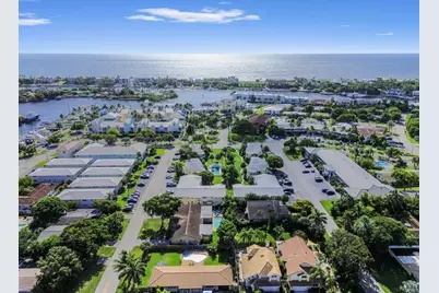 2755 NE 28th Avenue #F-1, Lighthouse Point, FL 33064 - Photo 28