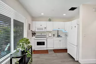 2500 NW 3rd Ave, Wilton Manors, FL 33311 - Photo 30
