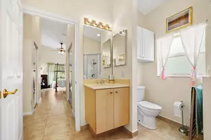 390 NW Breezy Point Loop, Port Saint Lucie, FL 34986 - Photo 10